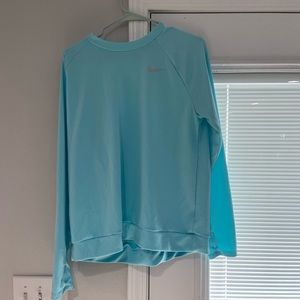 Nike dri fit large teal top